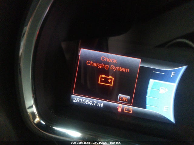 Lincoln MKT 2013 2LMHJ5FK6DBL50467 Image 8