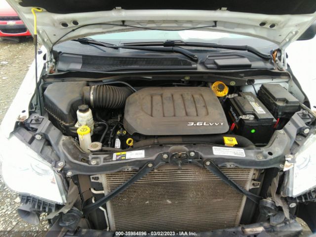2C4RDGBGXFR624661 Dodge Grand Caravan Se