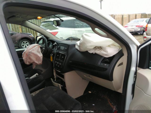 2C4RDGBGXFR624661 Dodge Grand Caravan Se