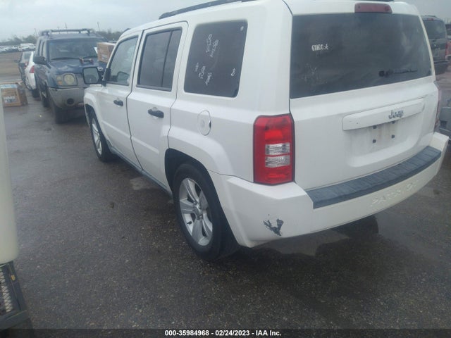 2008 JEEP PATRIOT SPORT VIN: 1J8FT28W28D518646
