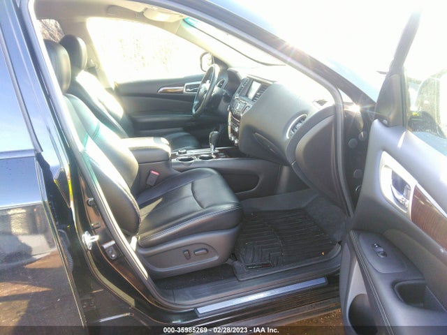 2015 Nissan Pathfinder, VIN: 5N1AR2MM3FC684855