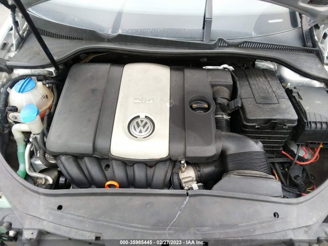 3VWJZ71K18M084905 Volkswagen Jetta Sedan S
