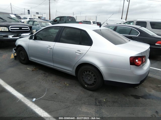 3VWJZ71K18M084905 Volkswagen Jetta Sedan S