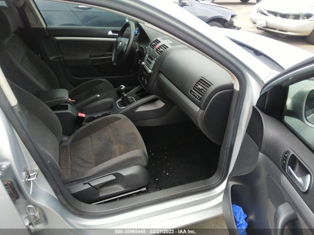 3VWJZ71K18M084905 Volkswagen Jetta Sedan S