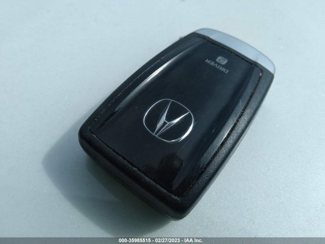 Acura MDX 2018 5J8YD3H31JL004356 Image 11