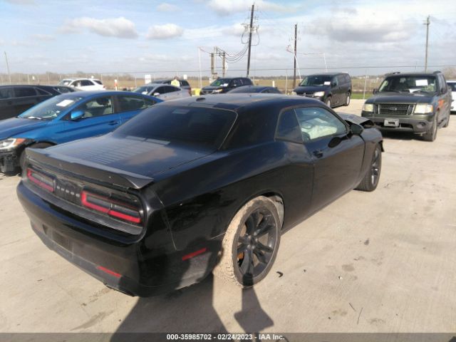 2C3CDZAG4GH168400 Dodge Challenger Sxt