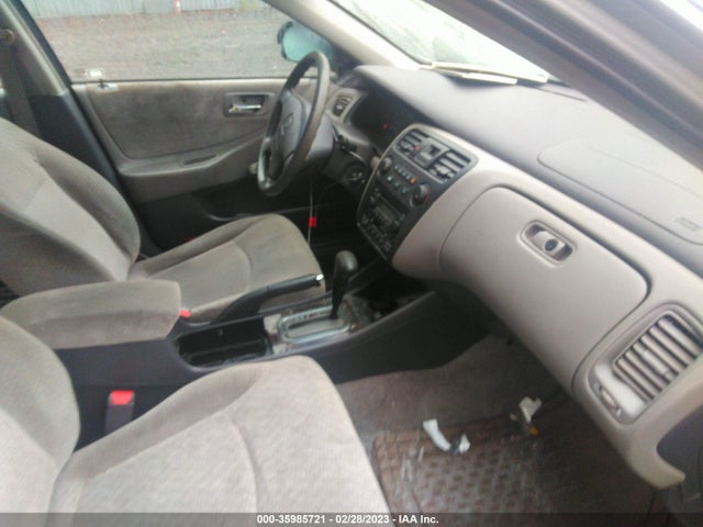 2002 HONDA ACCORD SDN VP VIN: 1HGCF86672A130376
