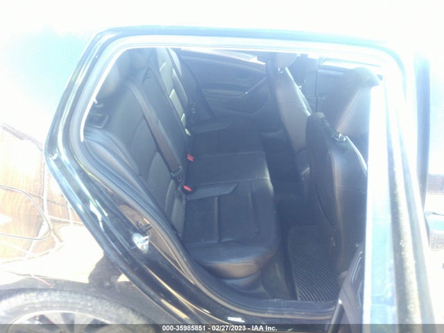 3VWG17AU9JM251360 Volkswagen GOLF S/SE