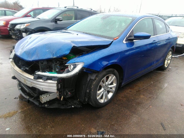 Chrysler 200 Limited 2015 1C3CCCAB3FN674570 Image 2