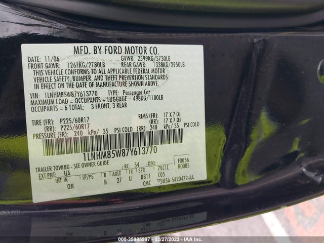 2007 LINCOLN TOWN CAR SIGNATURE L VIN: 1LNHM85W87Y613770