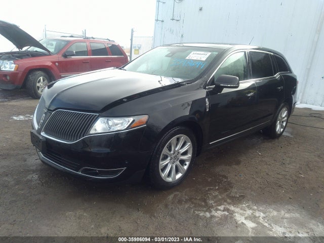 2015 Lincoln MKT, VIN: 2LMHJ5AT8FBL03685