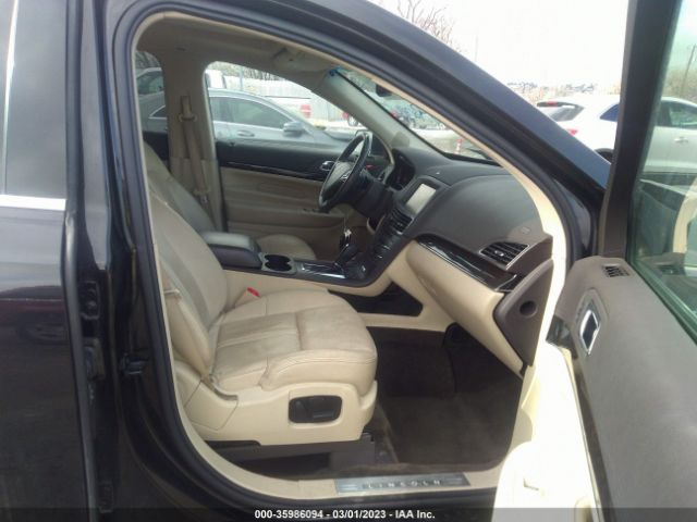 2LMHJ5AT8FBL03685 Lincoln Mkt Ecoboost