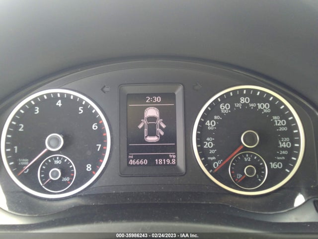 WVGAV7AX6HK047068 Volkswagen TIGUAN