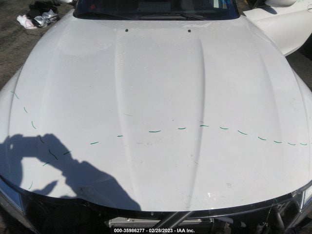 2016 BMW Z4, VIN: WBALM7C56G5B60169