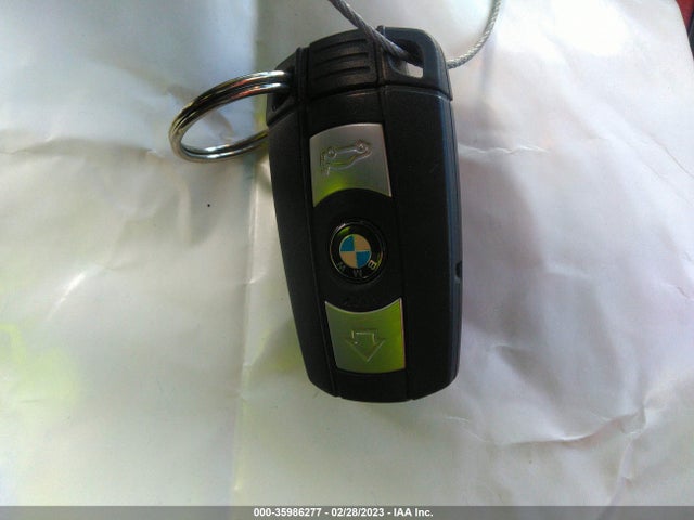 2016 BMW Z4, VIN: WBALM7C56G5B60169