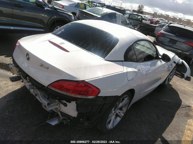 2016 BMW Z4, VIN: WBALM7C56G5B60169