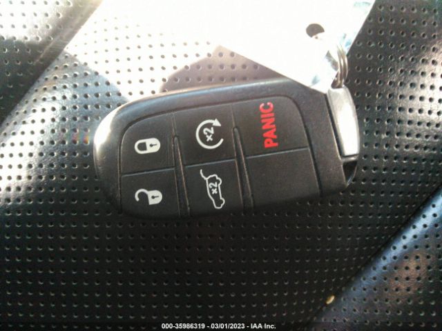 1C4RJFLT9JC365354 Jeep Grand Cherokee Trailhawk
