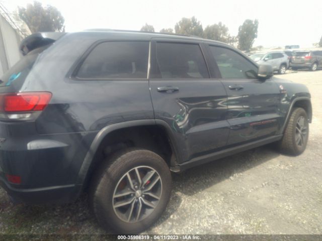 1C4RJFLT9JC365354 Jeep Grand Cherokee Trailhawk