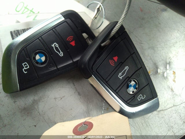 2021 BMW X3, VIN: 5UXTY5C07M9E39309