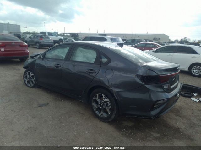 3KPF24AD5ME353148 KIA Forte Lxs