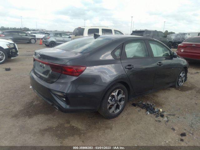 3KPF24AD5ME353148 KIA Forte Lxs
