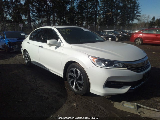 2016 Honda Accord, VIN: 1HGCR3F09GA000564