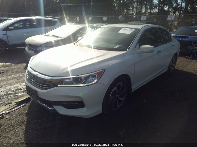 2016 Honda Accord, VIN: 1HGCR3F09GA000564