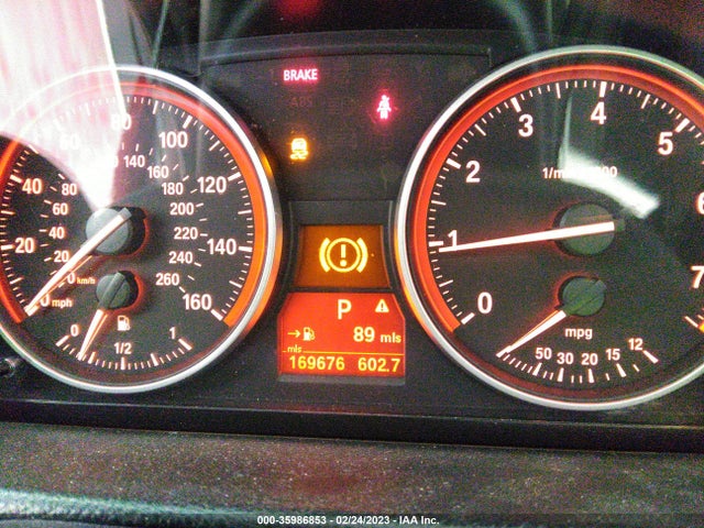 2011 BMW 3 SERIES 328I VIN: WBAPH5C56BA446093