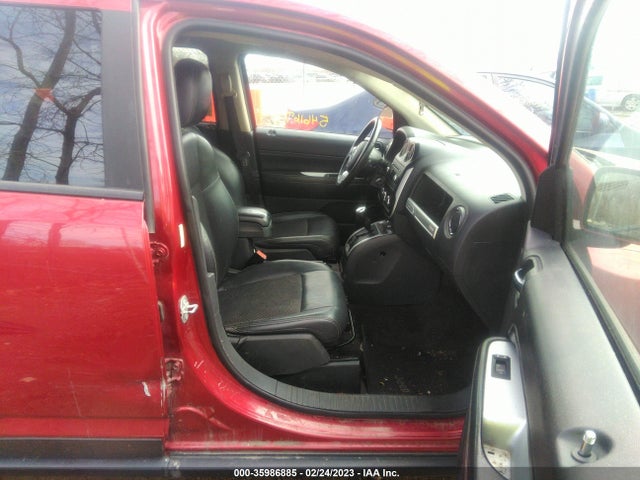 2016 Jeep Compass, VIN: 1C4NJDEB2GD718270
