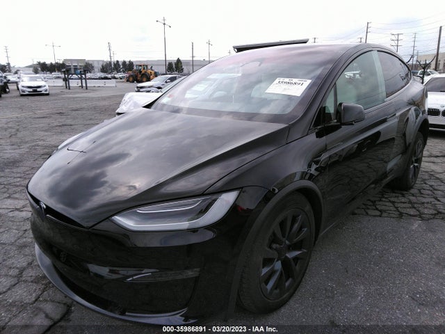 2023 Tesla Model X, VIN: 7SAXCBE67PF375915