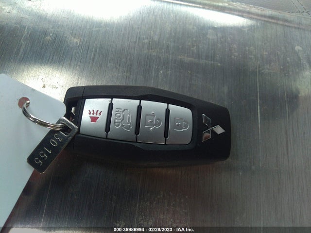 JA4J4VA87NZ038266 Mitsubishi Outlander Sel