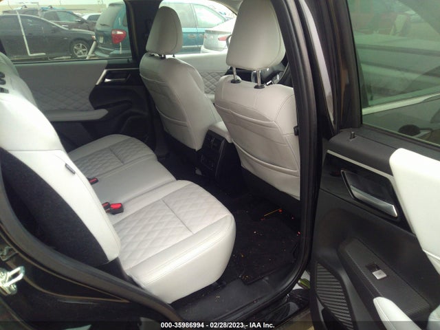 JA4J4VA87NZ038266 Mitsubishi Outlander Sel