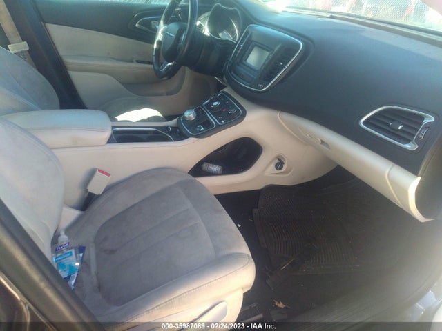 Chrysler 200 Limited 2015 1C3CCCAB7FN746144 Image 5