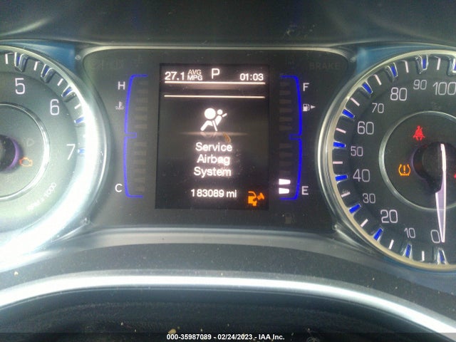 Chrysler 200 Limited 2015 1C3CCCAB7FN746144 Image 7