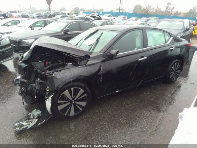 1N4BL4DV3NN322113 Nissan Altima 2.5 Sv