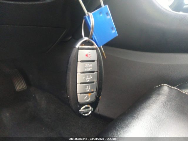 1N4AA6CVXLC360364 Nissan MAXIMA SV