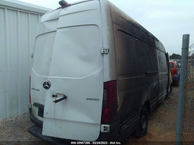 W1Y40CHY7MT065585 Mercedes-Benz SPRINTER CARGO VAN