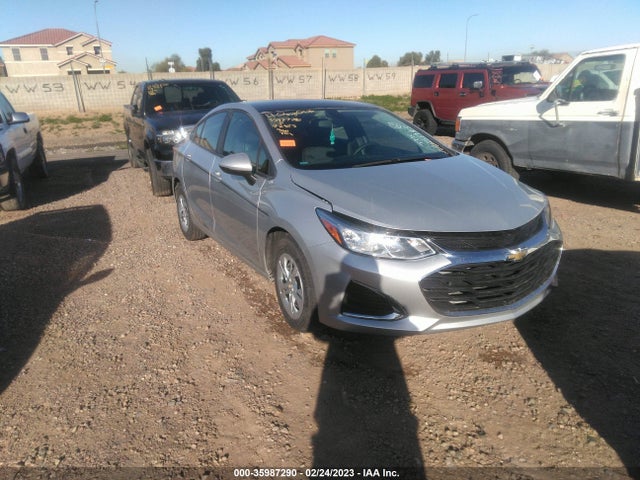 Chevrolet CRUZE LS 2019 1G1BC5SM3K7151785 Image 1