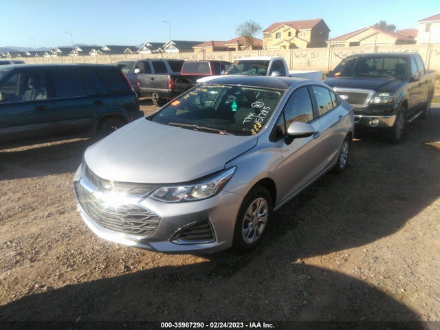 Chevrolet CRUZE LS 2019 1G1BC5SM3K7151785 Image 2