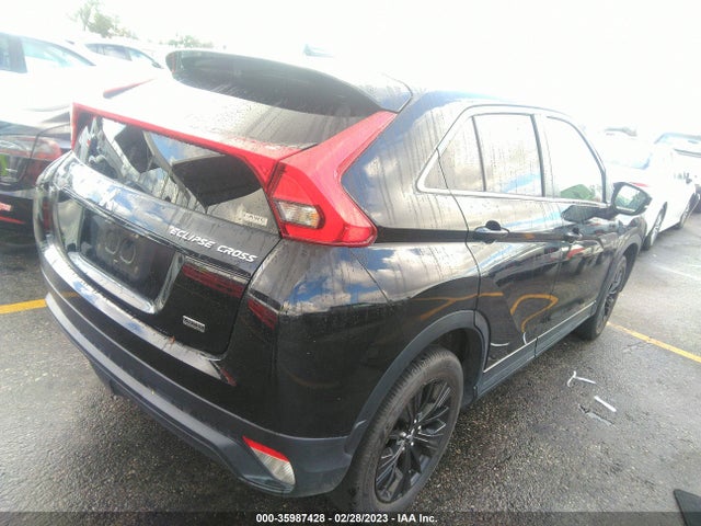 JA4AT4AA0JZ070289 Mitsubishi Eclipse Cross Le
