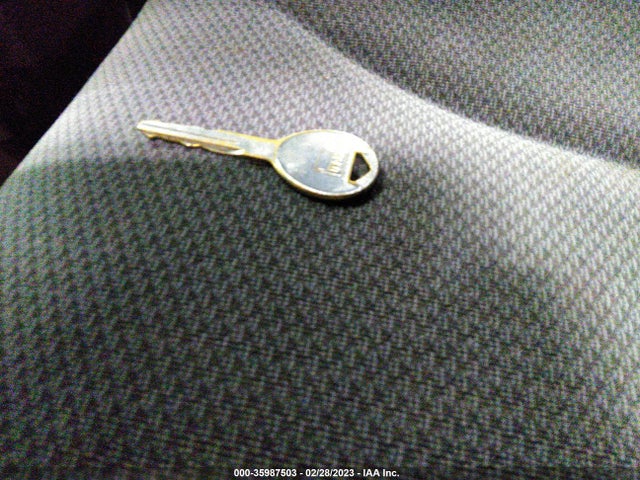 Dodge Caravan 2001 1B8GP25311B149317 Image 3