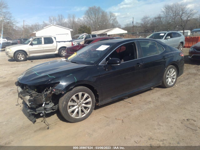 Toyota Camry 2018 JTNB11HK8J3004259 Image 2