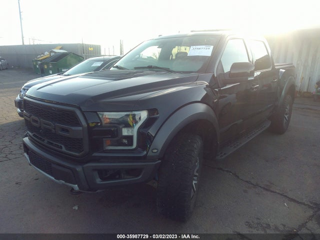 Ford F-150 Raptor 2018 1FTFW1RG2JFC86849 Image 2