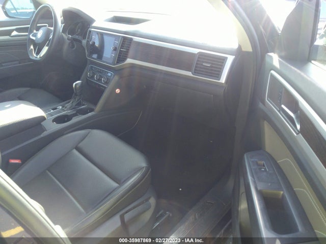 2021 Volkswagen Atlas, VIN: 1V2WR2CA2MC586929