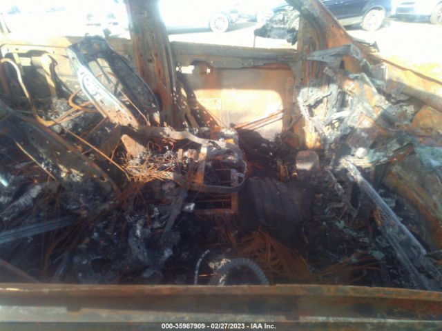 2020 RAM 2500 3C6UR5CL7LG284387 Photo 4