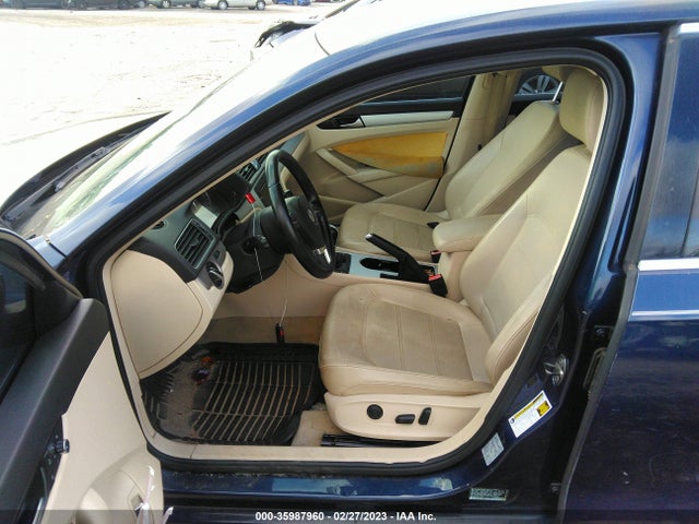 Volkswagen PASSAT SE 2013 1VWBH7A32DC004815 Image 5
