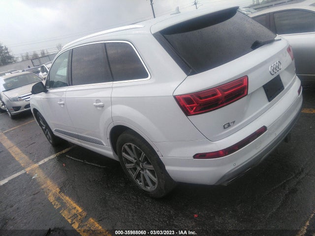 WA1LAAF7XJD037002 Audi Q7 Premium Plus
