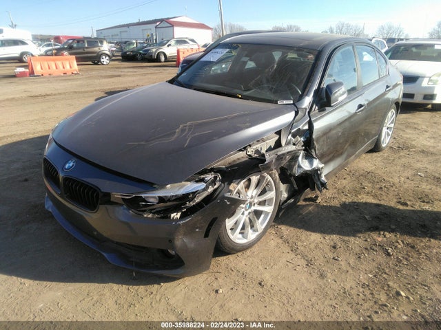BMW 3 Series 320i 2017 WBA8E1G39HNU16716 Image 2