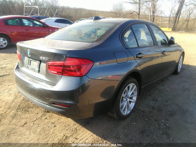 BMW 3 Series 320i 2017 WBA8E1G39HNU16716 Image 4
