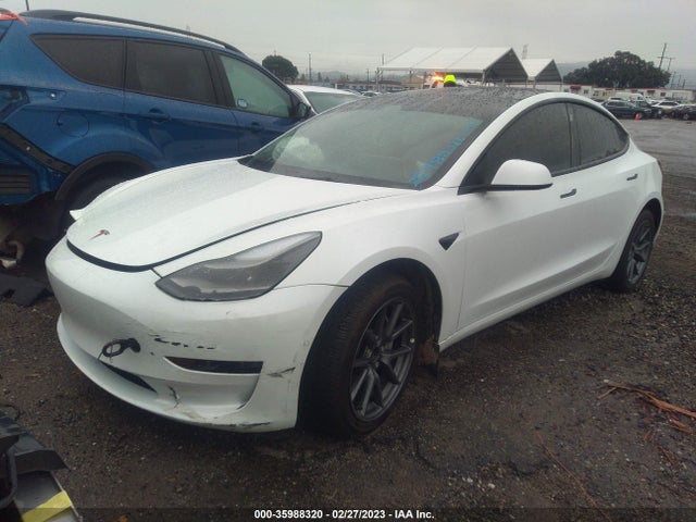 Tesla Model 3 Long Range 2022 5YJ3E1EB3NF324406 Image 2